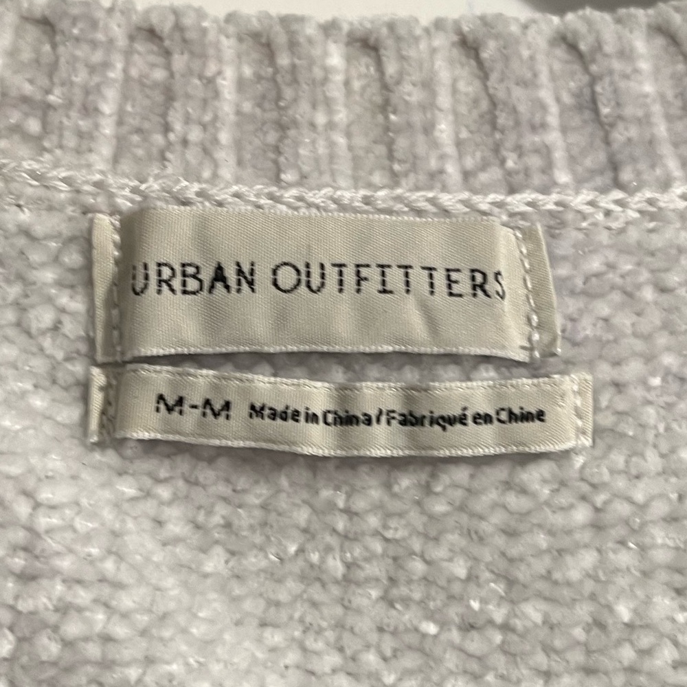 urban outfitters white sweater - Picture 2 of 2